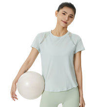 将图片加载到图库查看器,Comfy Mesh Hollow Tee