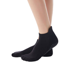 Load image into Gallery viewer, Mild Compression Anti-slip Ankle Length Socks