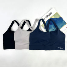 将图片加载到图库查看器，Flow-Y Sports Bra
