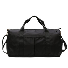 将图片加载到图库查看器，Dazz Signature Duffle Bag
